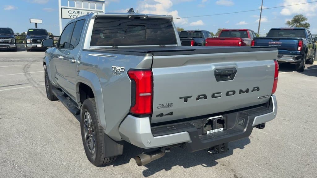 2025 Toyota Tacoma Hybrid TRD Sport Photo in Danville KY 40422