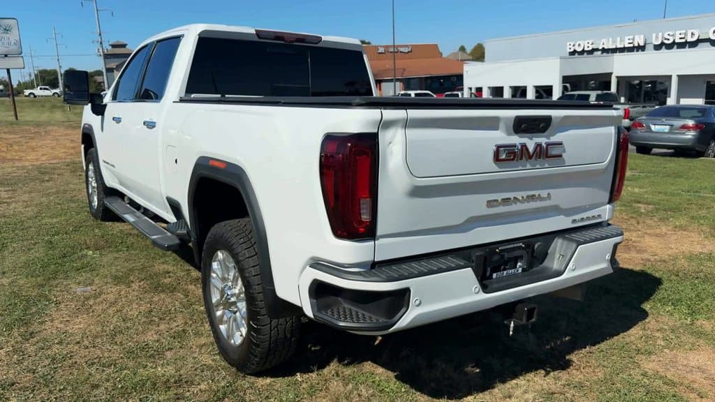 2021 GMC Sierra 2500HD Denali Photo in Danville KY 40422