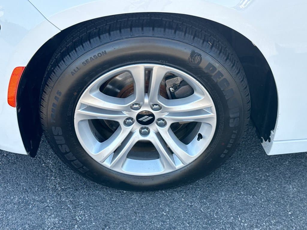 2019 Dodge Charger SXT Photo in Danville KY 40422