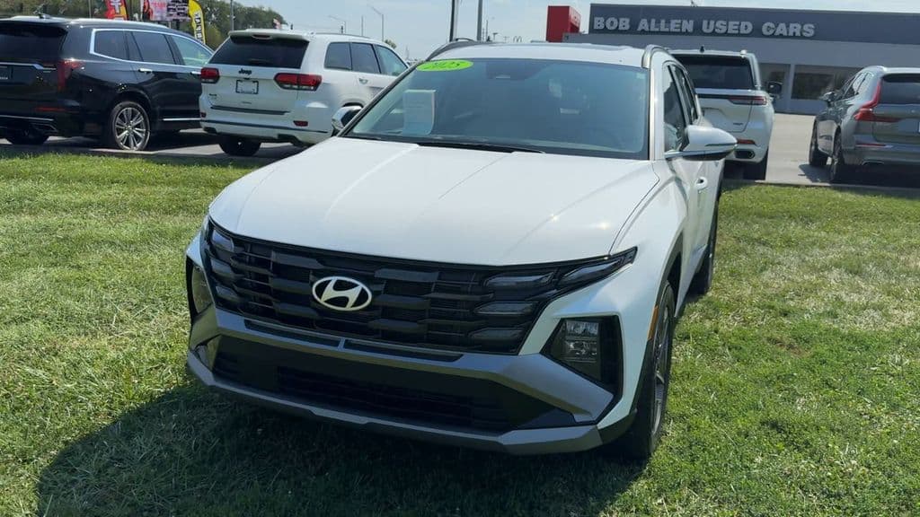 2025 Hyundai Tucson SEL Convenience Photo in Danville KY 40422