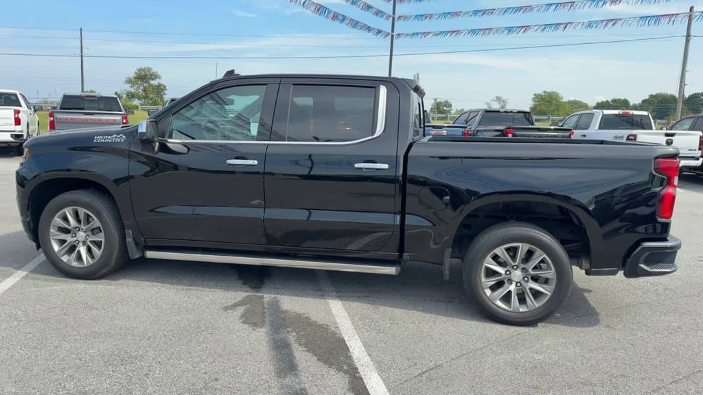 2021 Chevrolet Silverado 1500 High Country Photo in Danville KY 40422