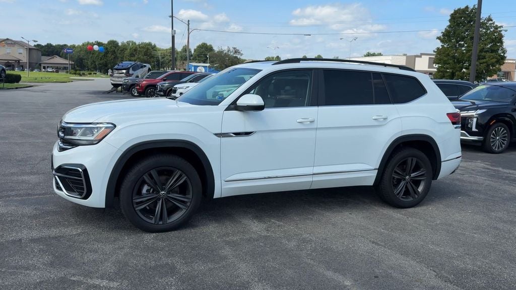 2021 Volkswagen Atlas 3.6L V6 SE w/Technology R-Line Photo in Danville KY 40422