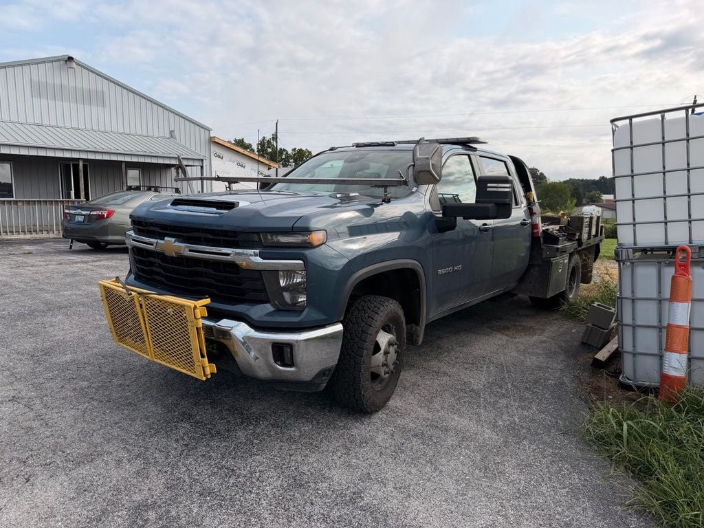 2025 Chevrolet Silverado 3500HD LT Photo in Danville KY 40422