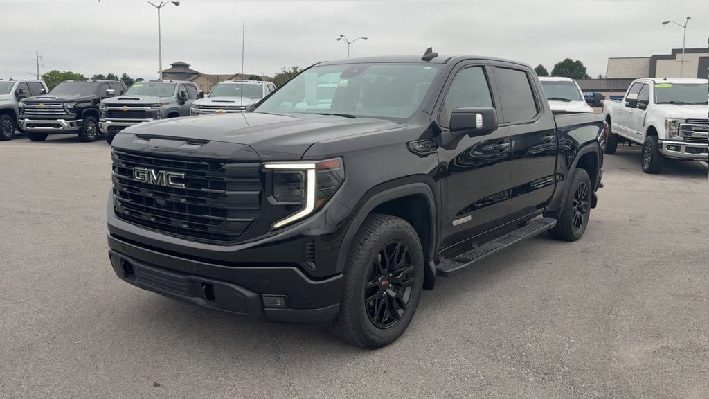 2024 GMC Sierra 1500 Elevation Photo in Danville KY 40422