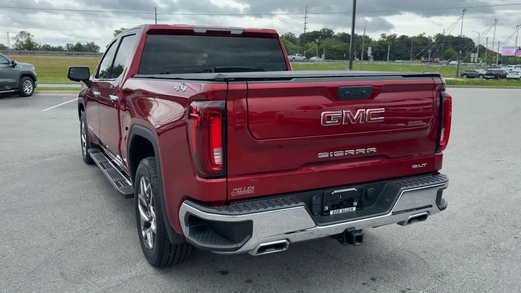 2023 GMC Sierra 1500 SLT Photo in Danville KY 40422