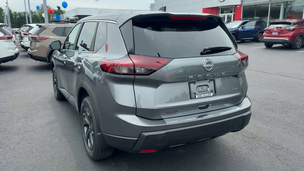 2026 Nissan Rogue SV Photo in Danville KY 40422