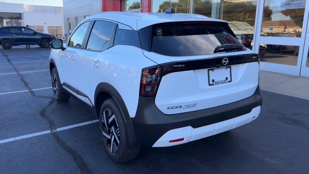 2027 Nissan Kicks SV Photo in Danville KY 40422