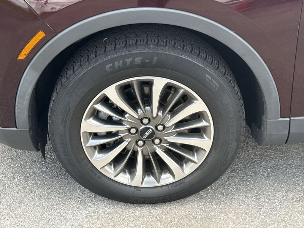 2020 Lincoln Nautilus Standard Photo in Danville KY 40422