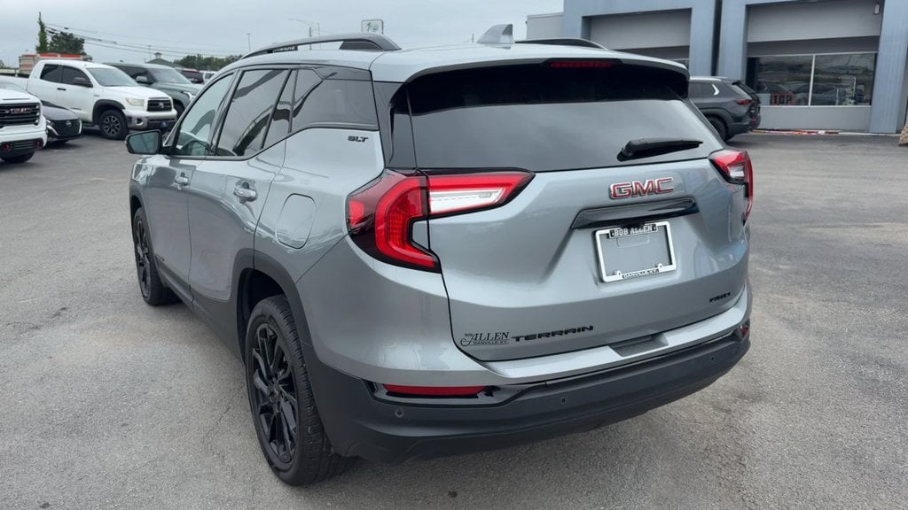2024 GMC Terrain SLT Photo in Danville KY 40422