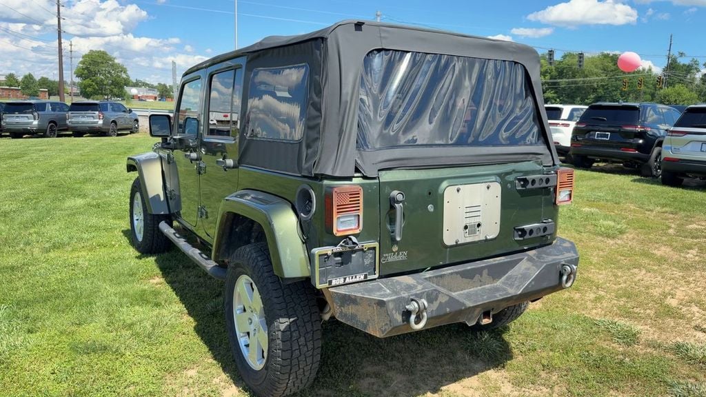 2009 Jeep Wrangler Unlimited Sahara Photo in Danville KY 40422