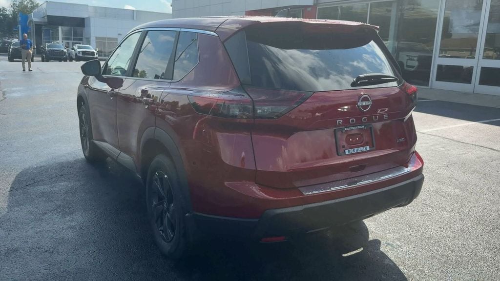 2026 Nissan Rogue SV Photo in Danville KY 40422