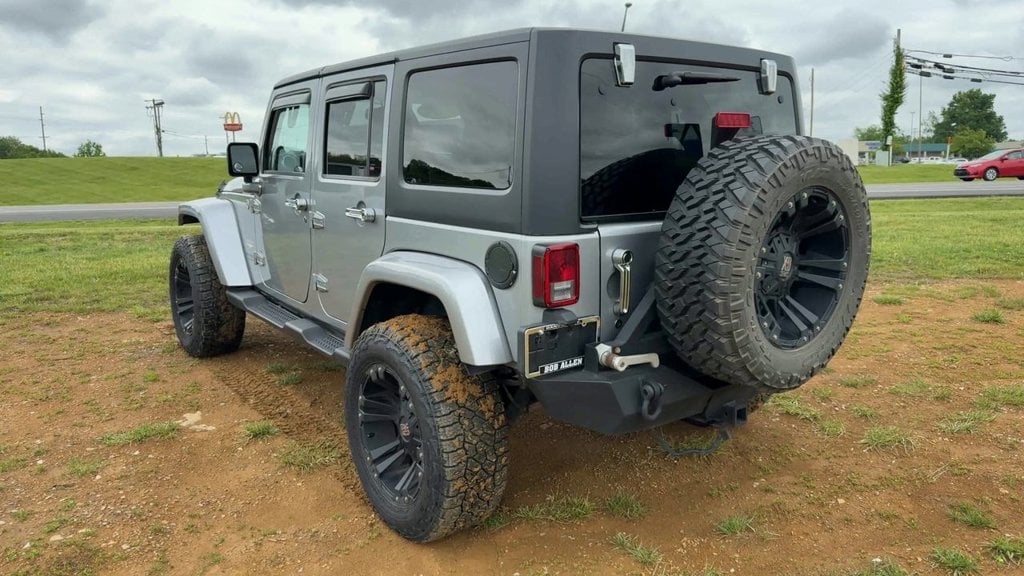 2014 Jeep Wrangler Unlimited Sahara Photo in Danville KY 40422