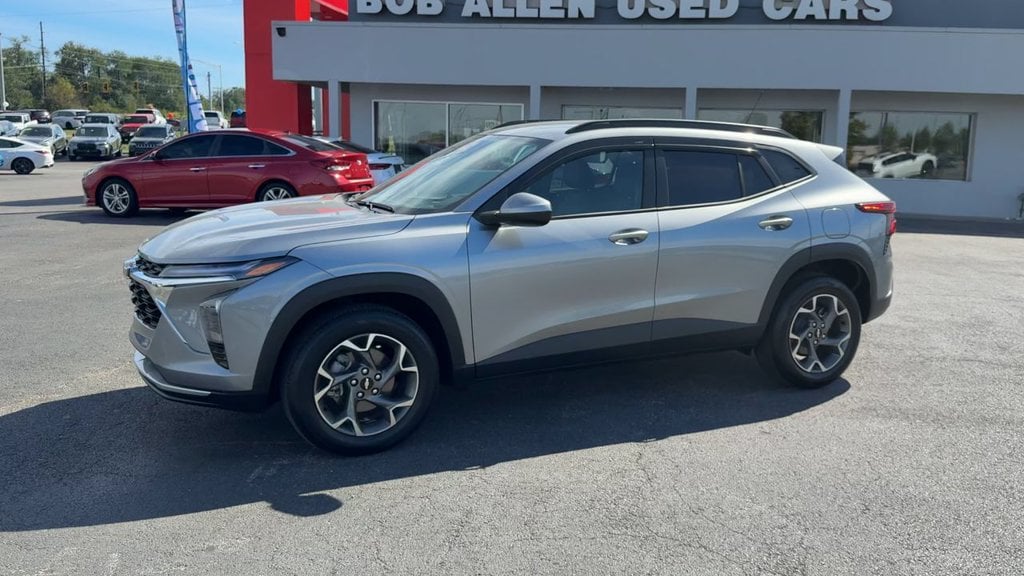 2026 Chevrolet Trax LT Photo in Danville KY 40422
