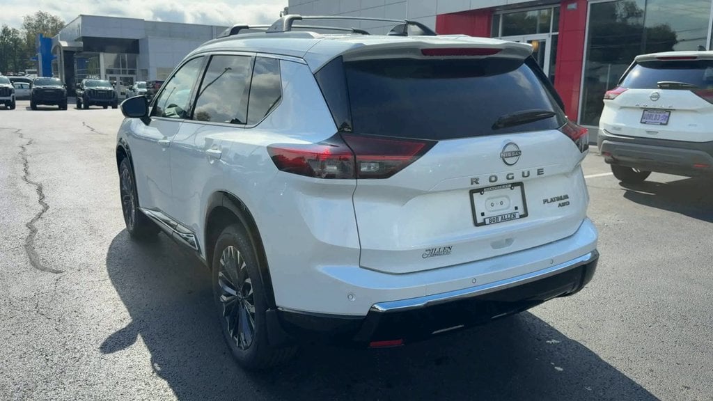 2026 Nissan Rogue Platinum Photo in Danville KY 40422