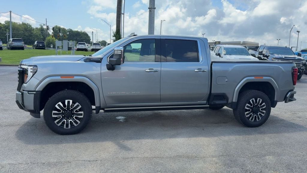 2025 GMC Sierra 2500HD Denali Ultimate Photo in Danville KY 40422