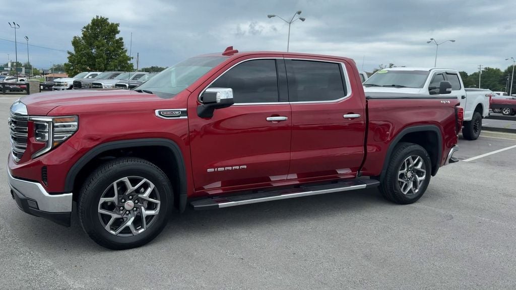 2023 GMC Sierra 1500 SLT Photo in Danville KY 40422