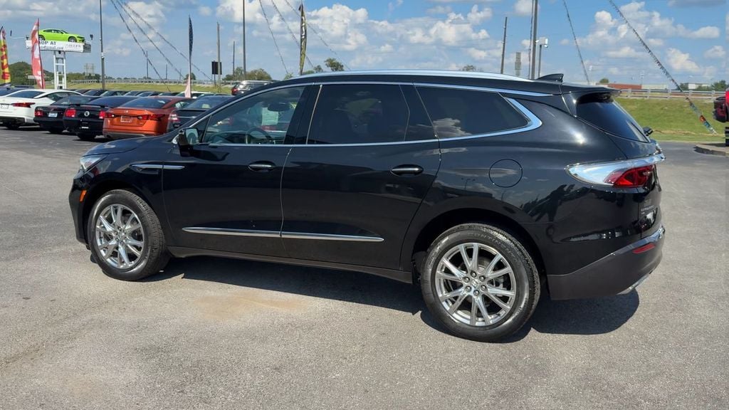 2023 Buick Enclave Essence Photo in Danville KY 40422