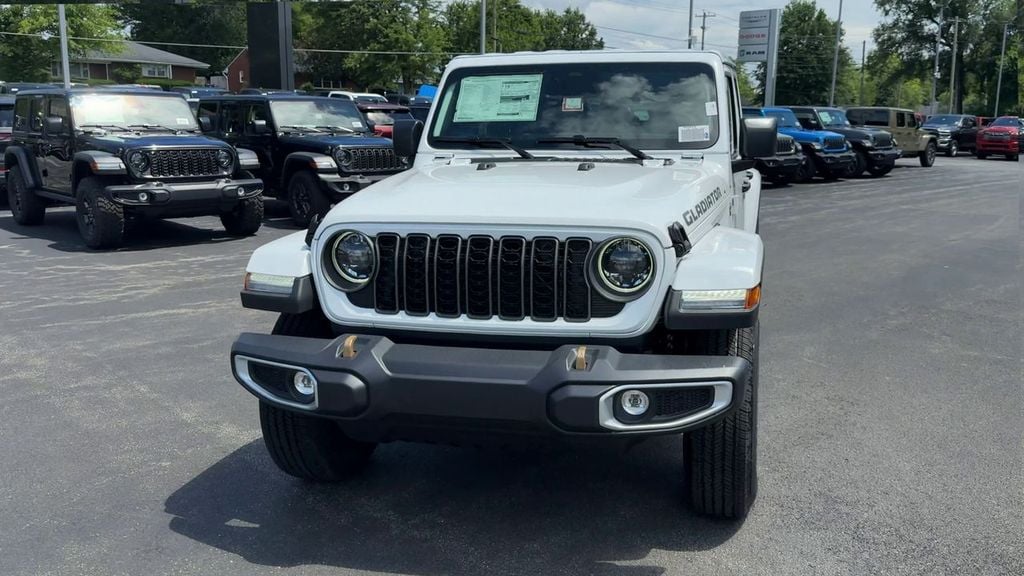 2026 Jeep Gladiator 85th Anniversary Edition Photo in Danville KY 40422