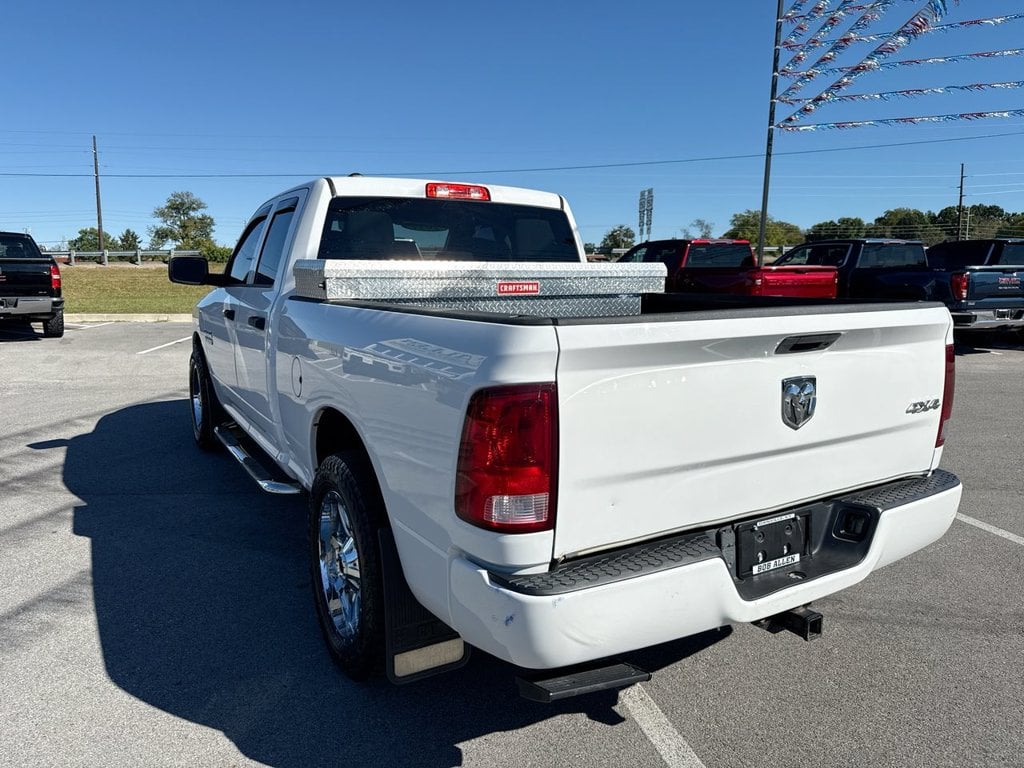2017 Ram 1500 Express Photo in Danville KY 40422