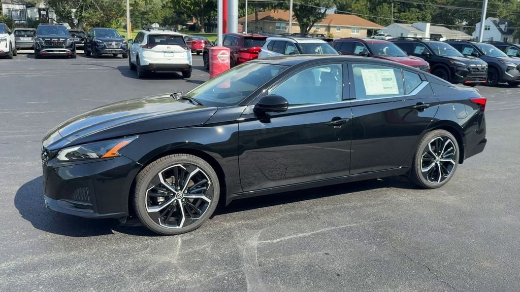 2026 Nissan Altima 2.5 SR Photo in Danville KY 40422