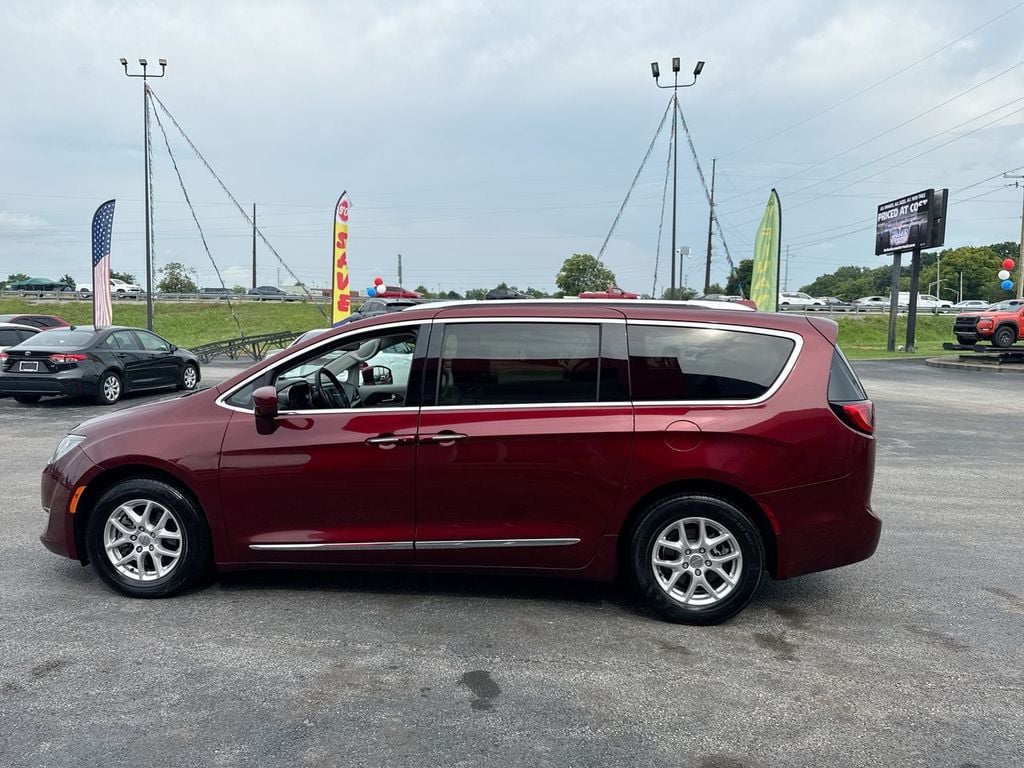 2020 Chrysler Pacifica Touring L Photo in Danville KY 40422