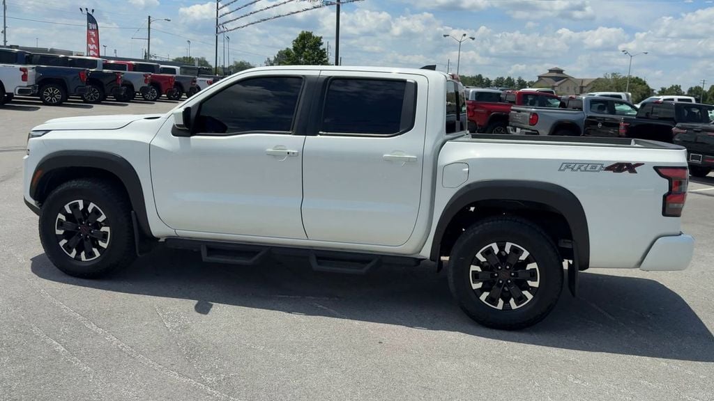 2024 Nissan Frontier PRO-4X Photo in Danville KY 40422
