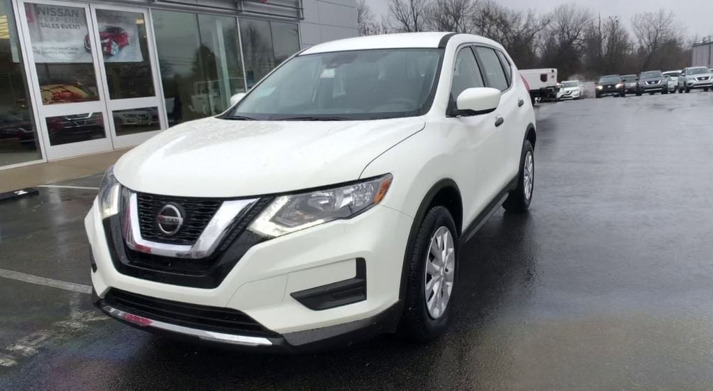 2020 Nissan Rogue S Photo in Danville KY 40422