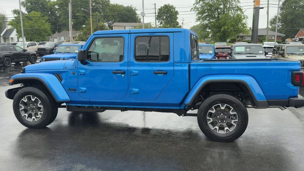 2026 Jeep Gladiator Sahara Photo in Danville KY 40422