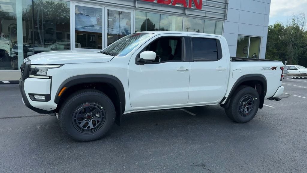 2026 Nissan Frontier PRO-4X Photo in Danville KY 40422