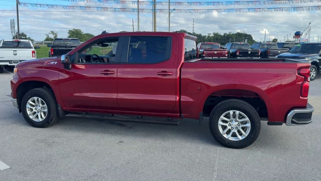 2024 Chevrolet Silverado 1500 LT Photo in Danville KY 40422