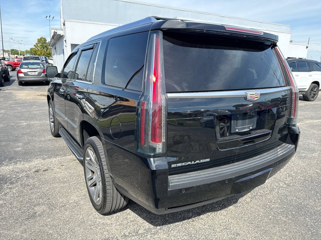 2017 Cadillac Escalade Luxury Photo in Danville KY 40422