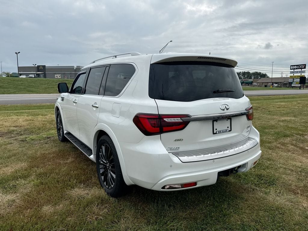 2020 INFINITI QX80 LUXE Photo in Danville KY 40422