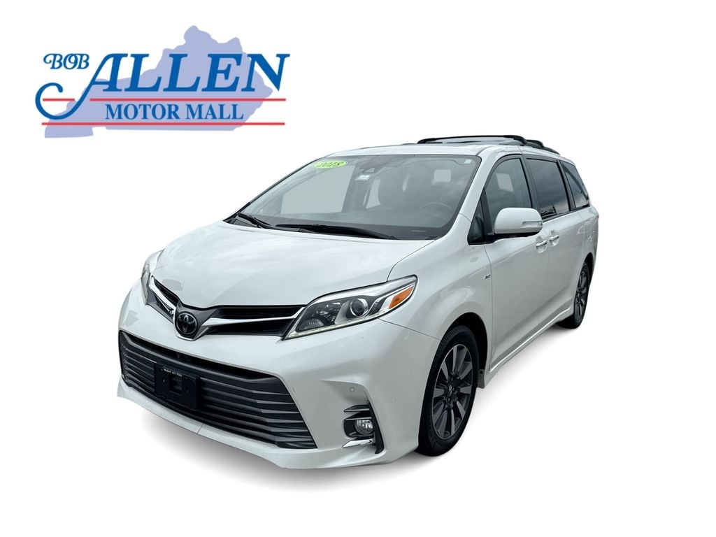 2018 Toyota Sienna Limited Premium Photo in Danville KY 40422