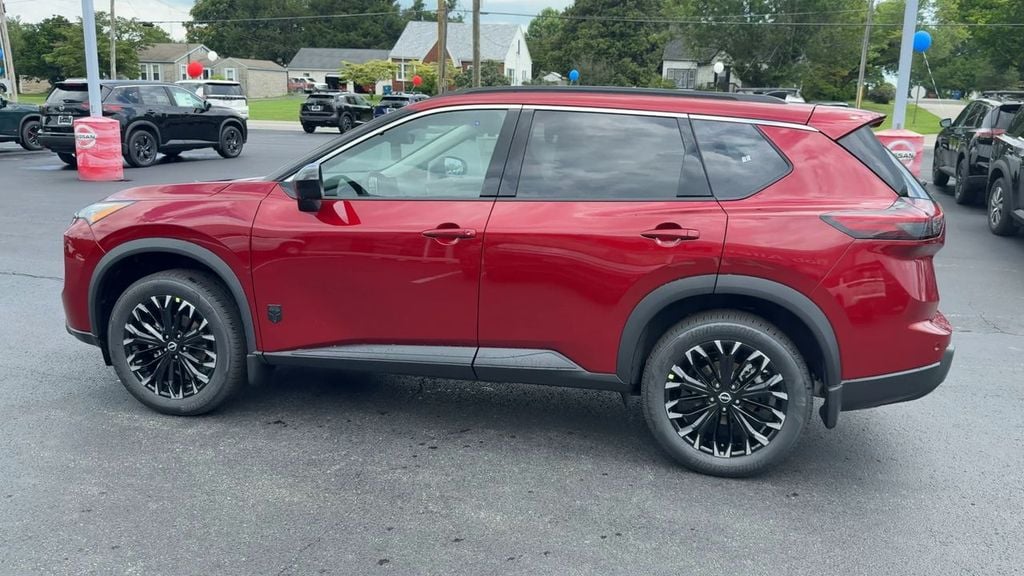 2026 Nissan Rogue Dark Armor Photo in Danville KY 40422