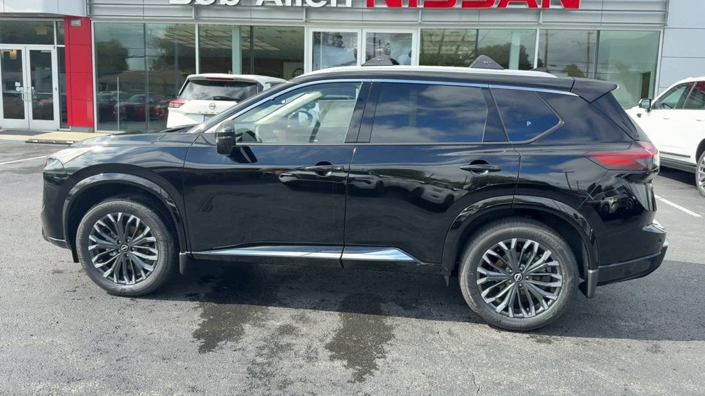 2026 Nissan Rogue Platinum Photo in Danville KY 40422