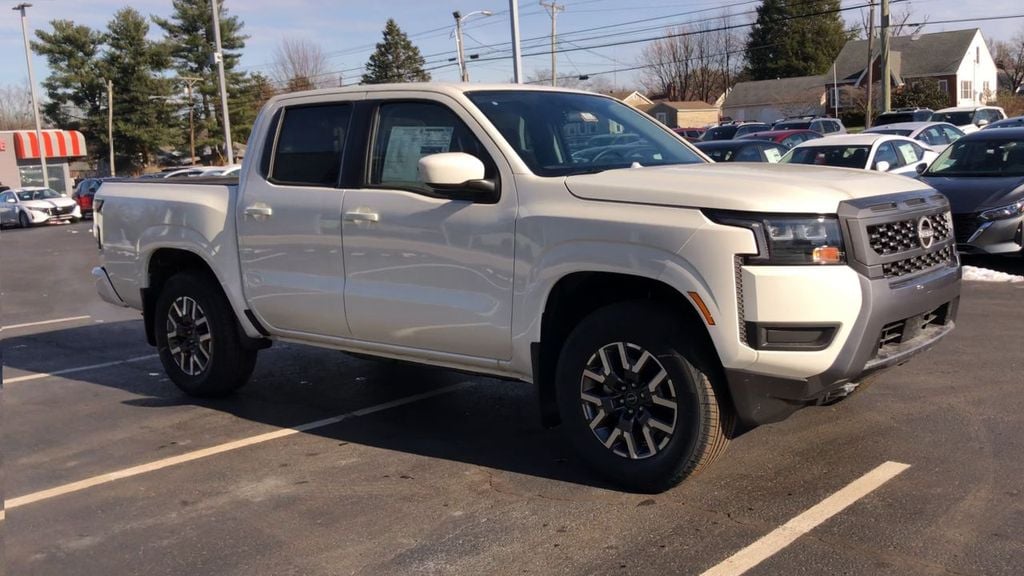2026 Nissan Frontier SV Photo in Danville KY 40422