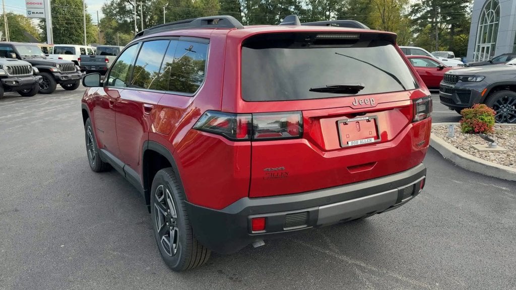 2026 Jeep Cherokee Laredo Photo in Danville KY 40422