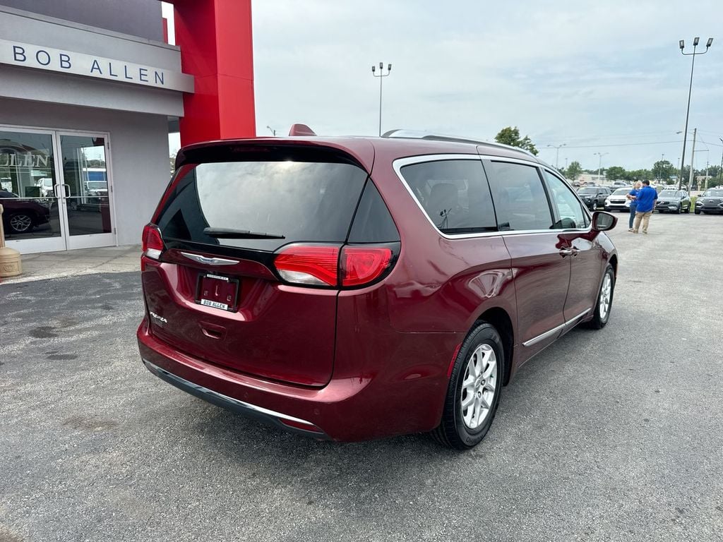 2020 Chrysler Pacifica Touring L Photo in Danville KY 40422