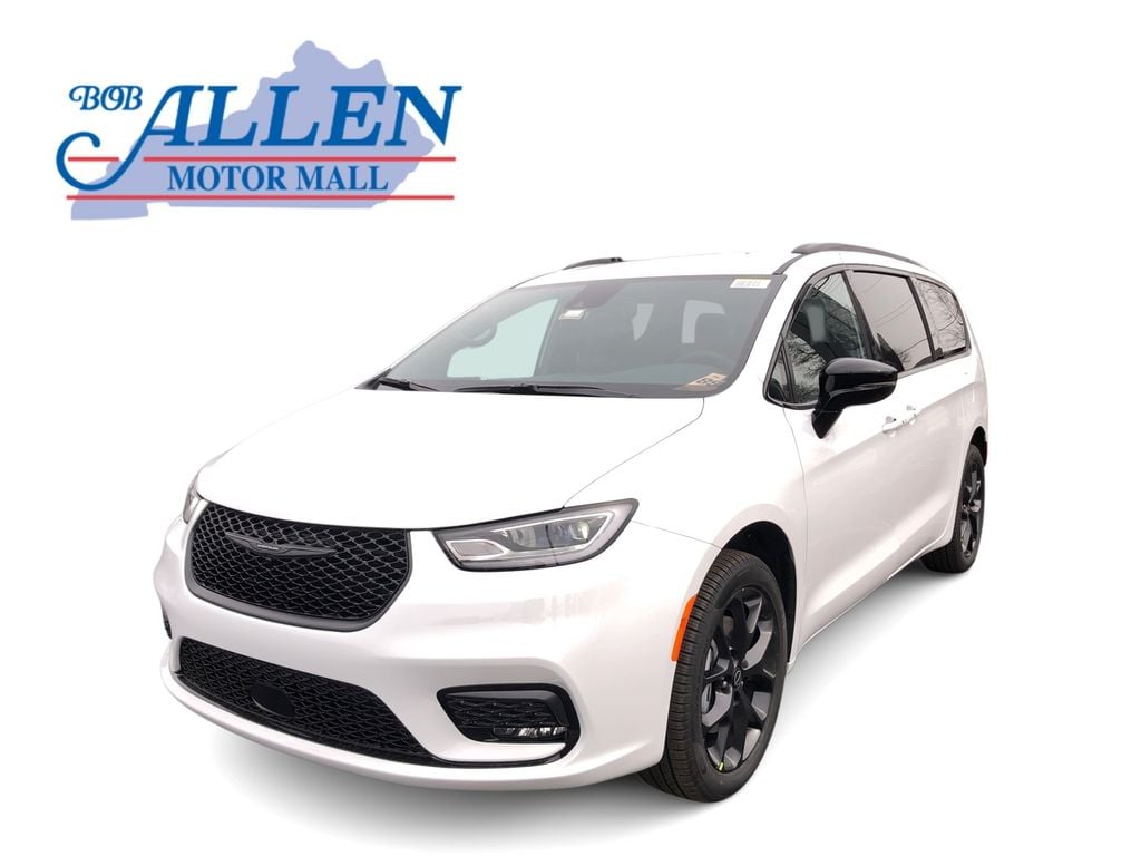 2026 Chrysler Pacifica Select Photo in Danville KY 40422