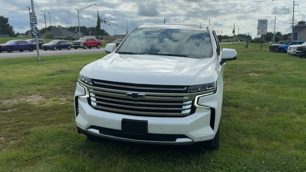 2024 Chevrolet Tahoe High Country Photo in Danville KY 40422