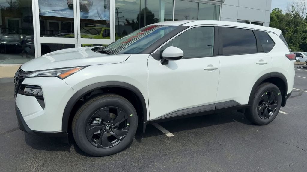 2026 Nissan Rogue SV Photo in Danville KY 40422