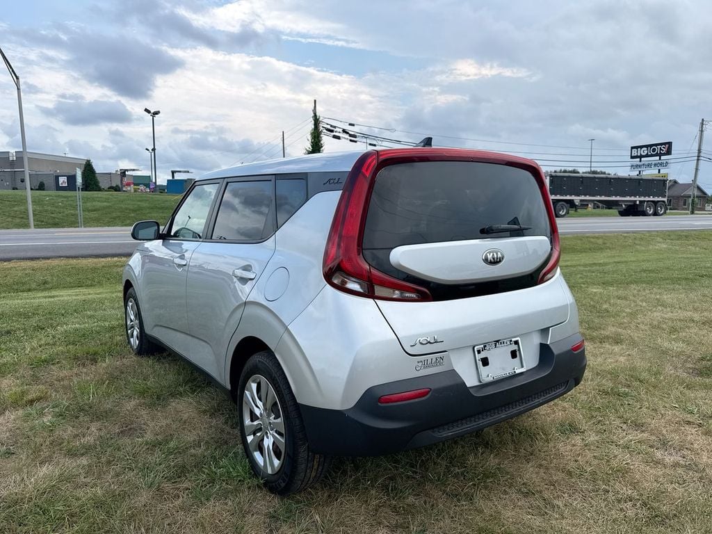 2021 Kia Soul LX Photo in Danville KY 40422