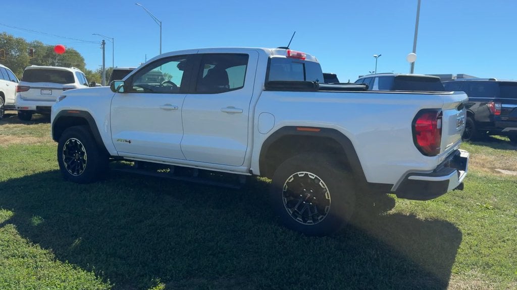2026 GMC Canyon AT4 Photo in Danville KY 40422