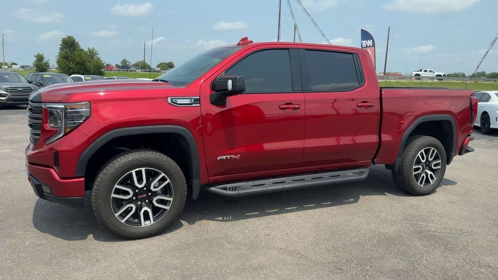 2025 GMC Sierra 1500 AT4 Photo in Danville KY 40422