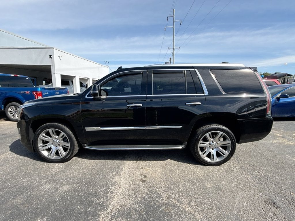 2017 Cadillac Escalade Luxury Photo in Danville KY 40422
