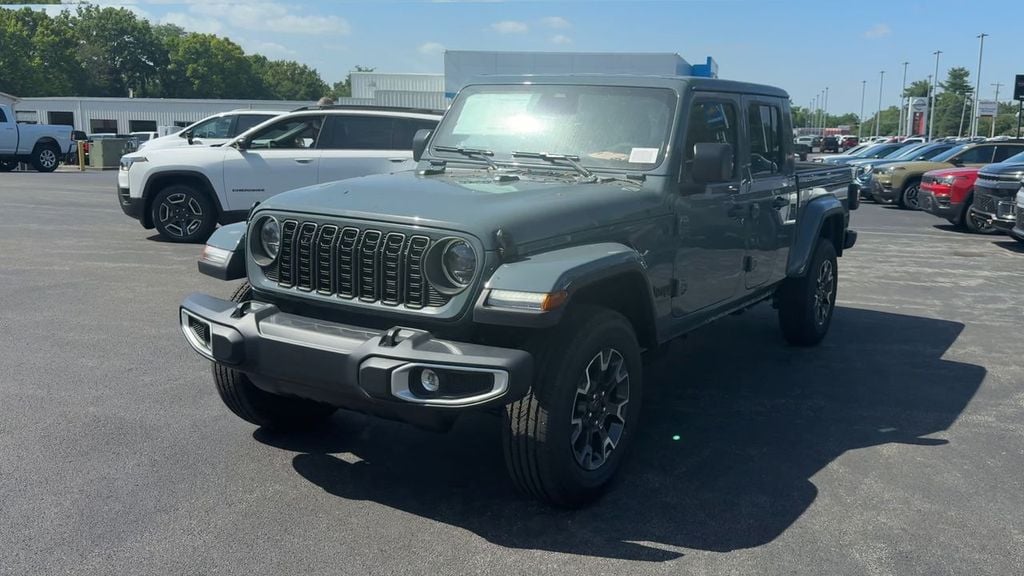 2026 Jeep Gladiator Sahara Photo in Danville KY 40422