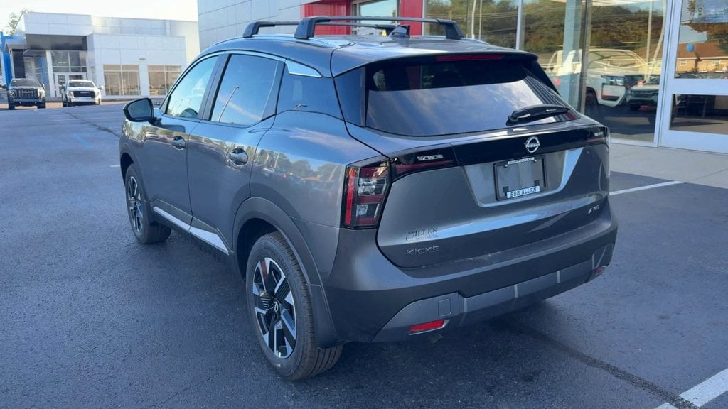 2027 Nissan Kicks SV Photo in Danville KY 40422