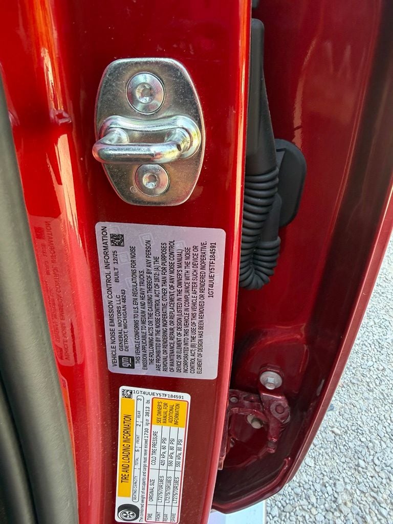 2026 GMC Sierra 3500HD SLT Photo in Danville KY 40422