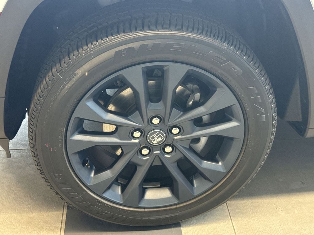 2026 Jeep Grand Cherokee Photo in Danville KY 40422