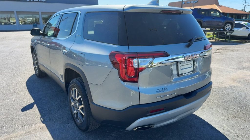 2023 GMC Acadia SLE Photo in Danville KY 40422